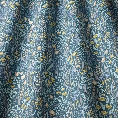 Kelmscott Curtain Fabric in Prussian